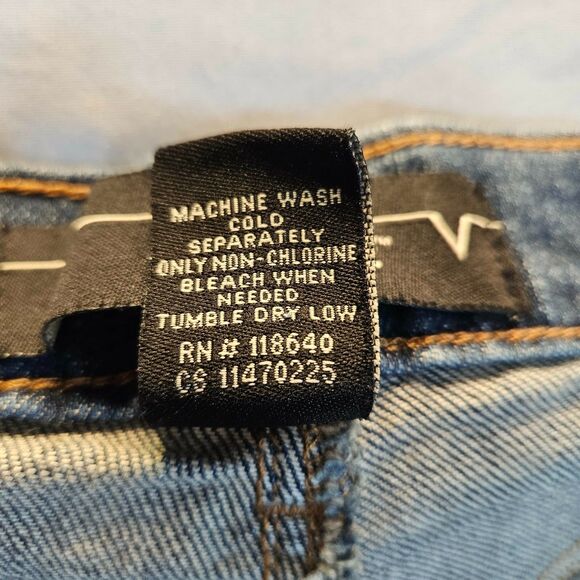 Venezia Womens Size 28 Average Medium Wash Denim Blue Jeans stretch - Picture 8 of 8